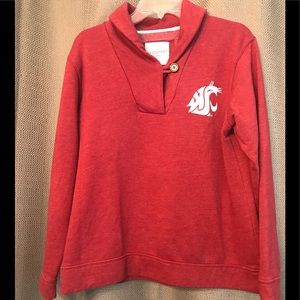 WSU crimson sweatshirt